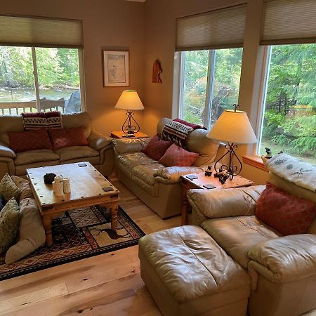 Cozy Riverfront Retreat Leavenworth Exterior foto